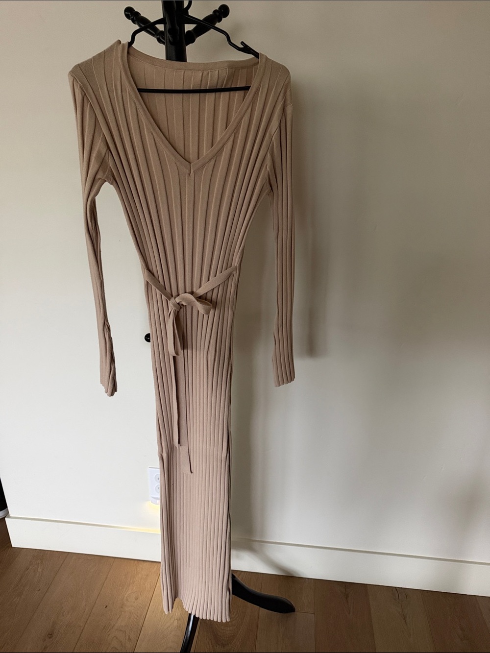 Ribbed V-Neck Long Sleeve Midi Dress in Beige